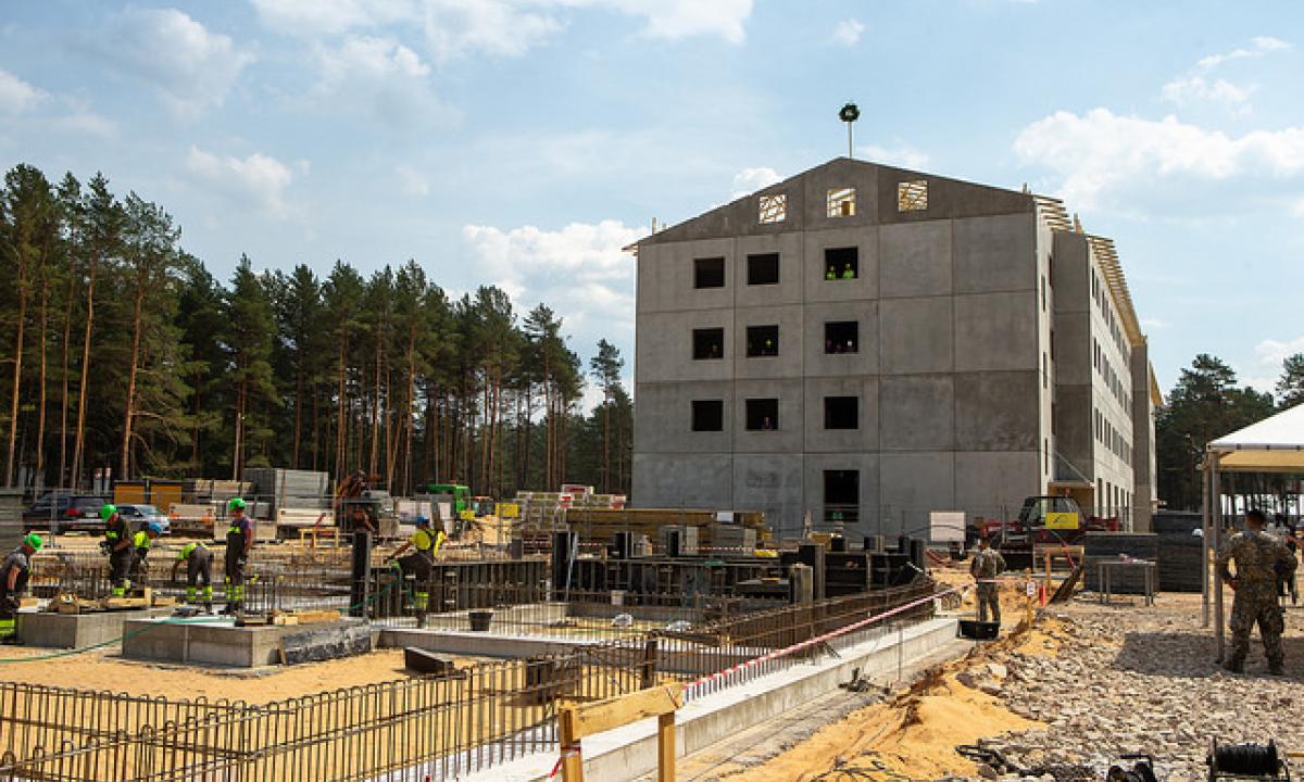 Kazarmas būvniecība